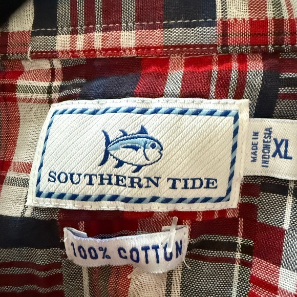 Southern Tide Red and Blue Casual Button Down Shirt - Picture 7 of 7